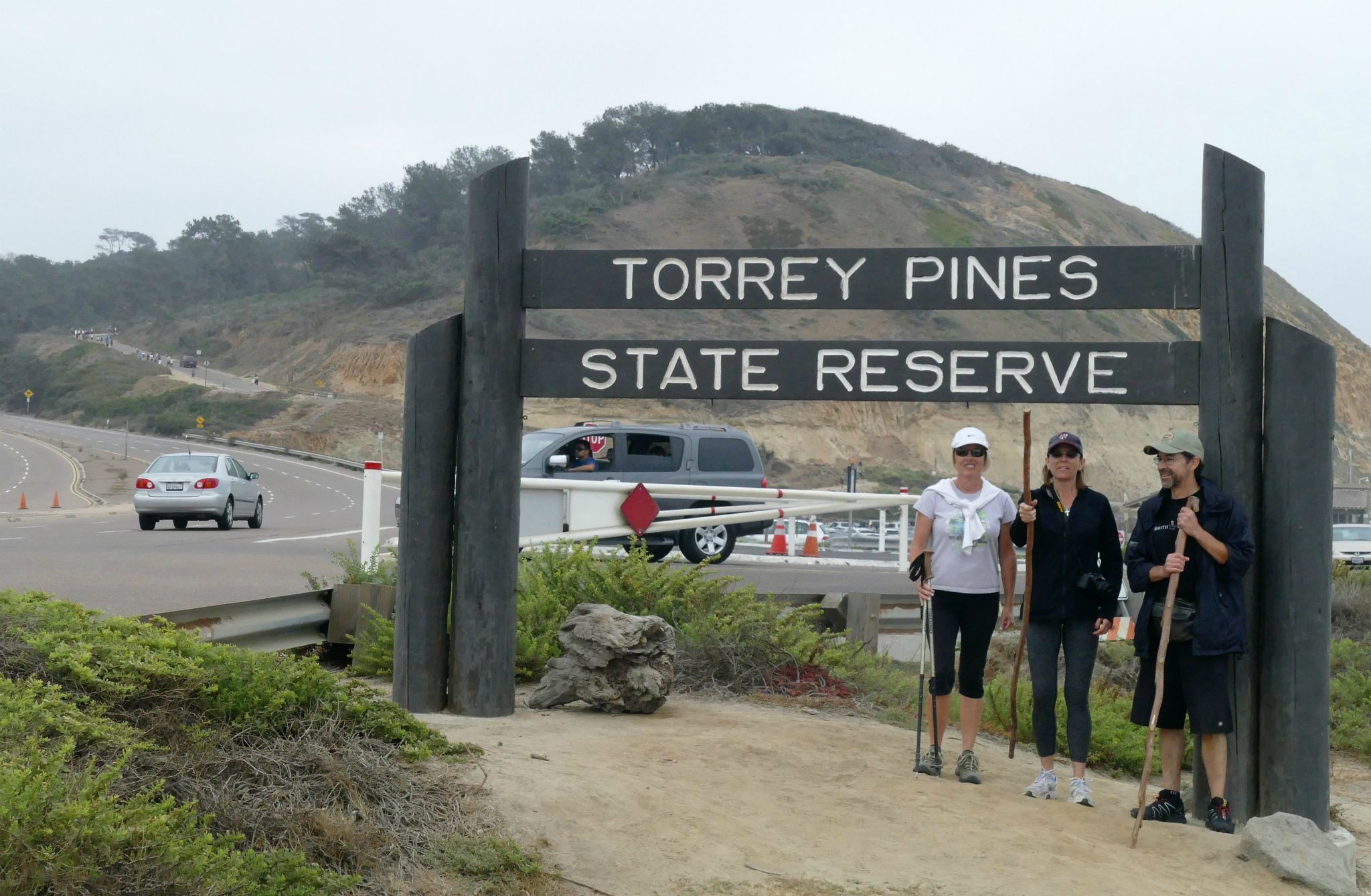 Hike at Torey Pines State Beach with Oscar and Sandra