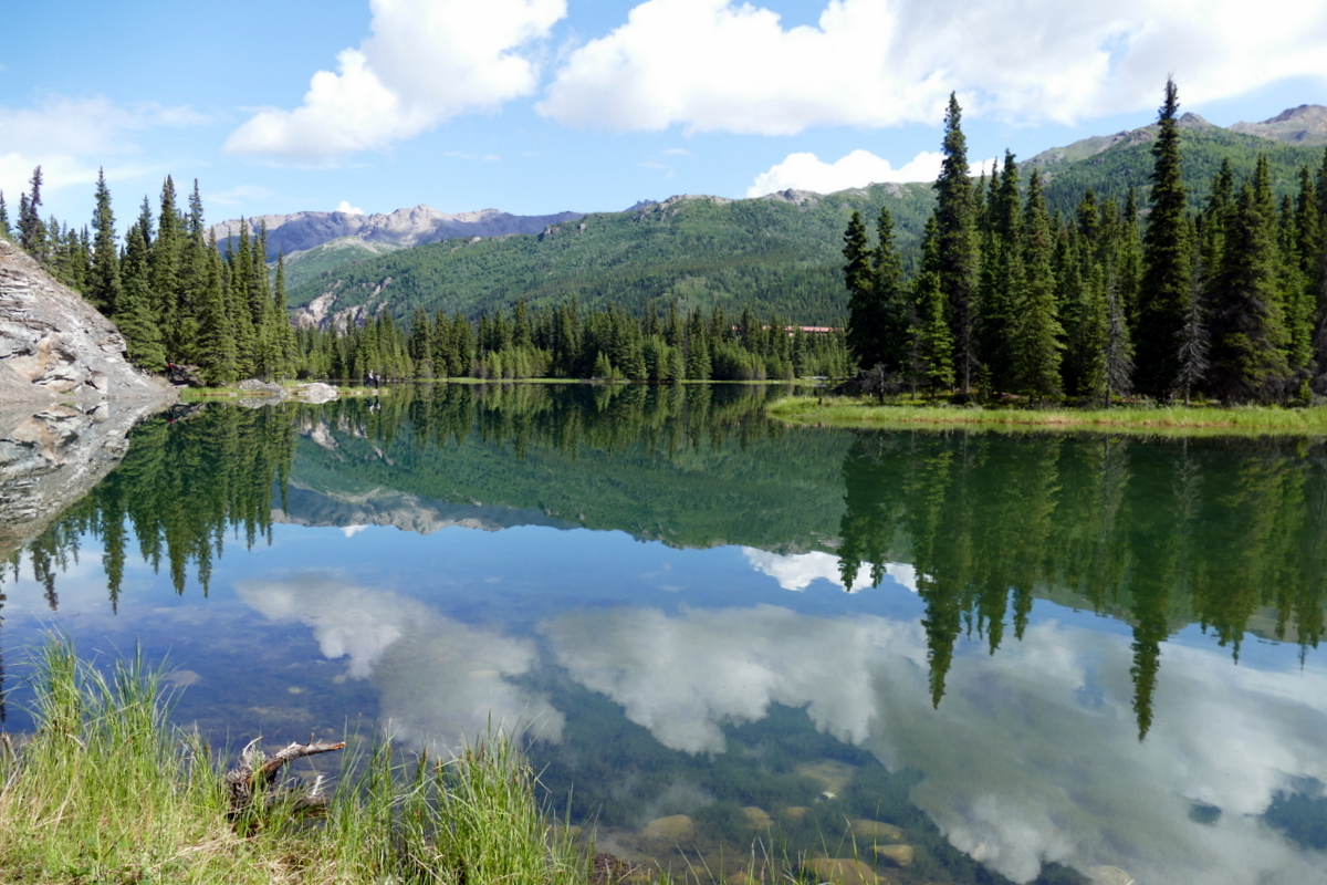 Beautiful Horseshoe Lake