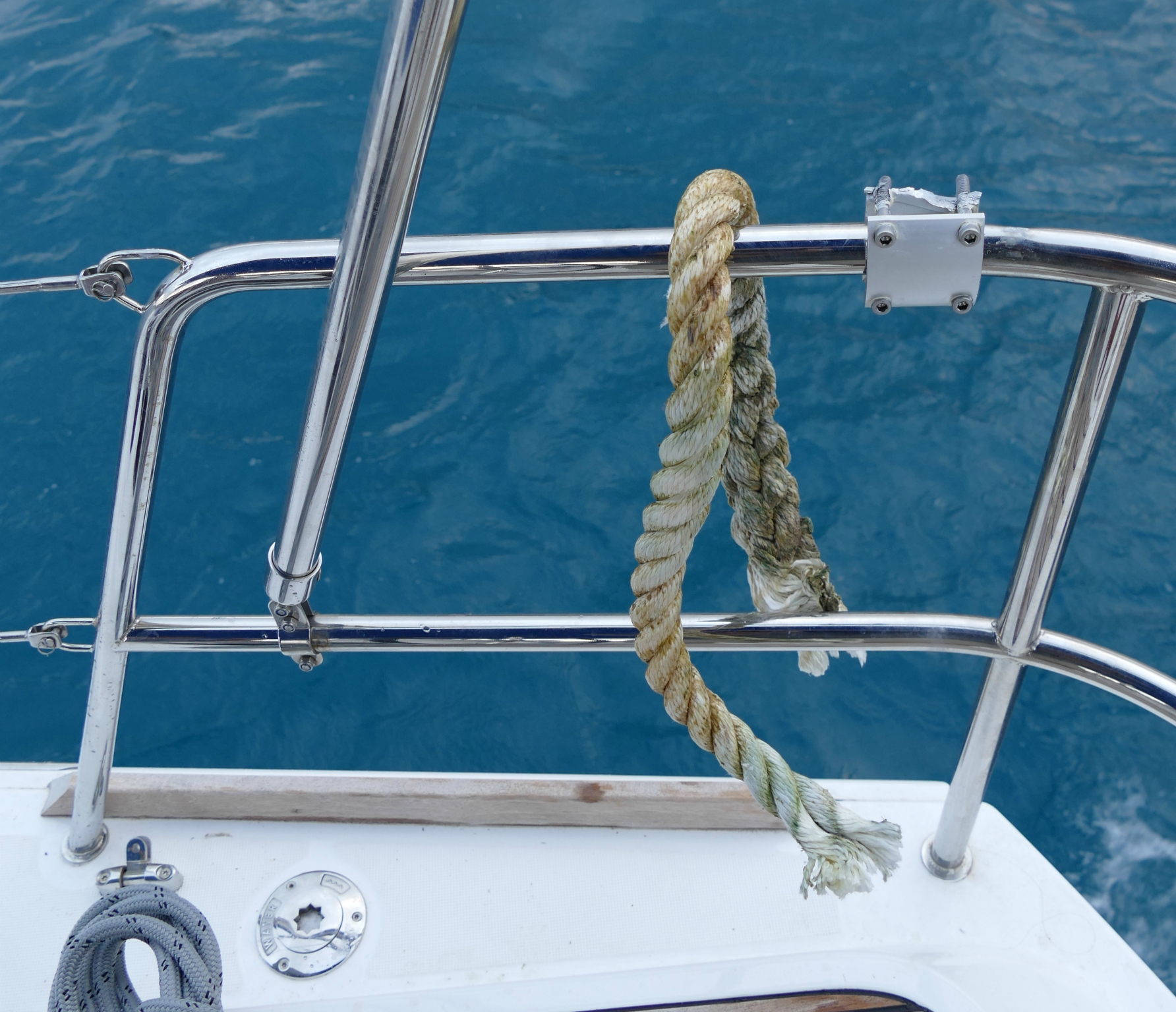 Evidence of two of our mishaps: The mooring ball line and bbq clamp.