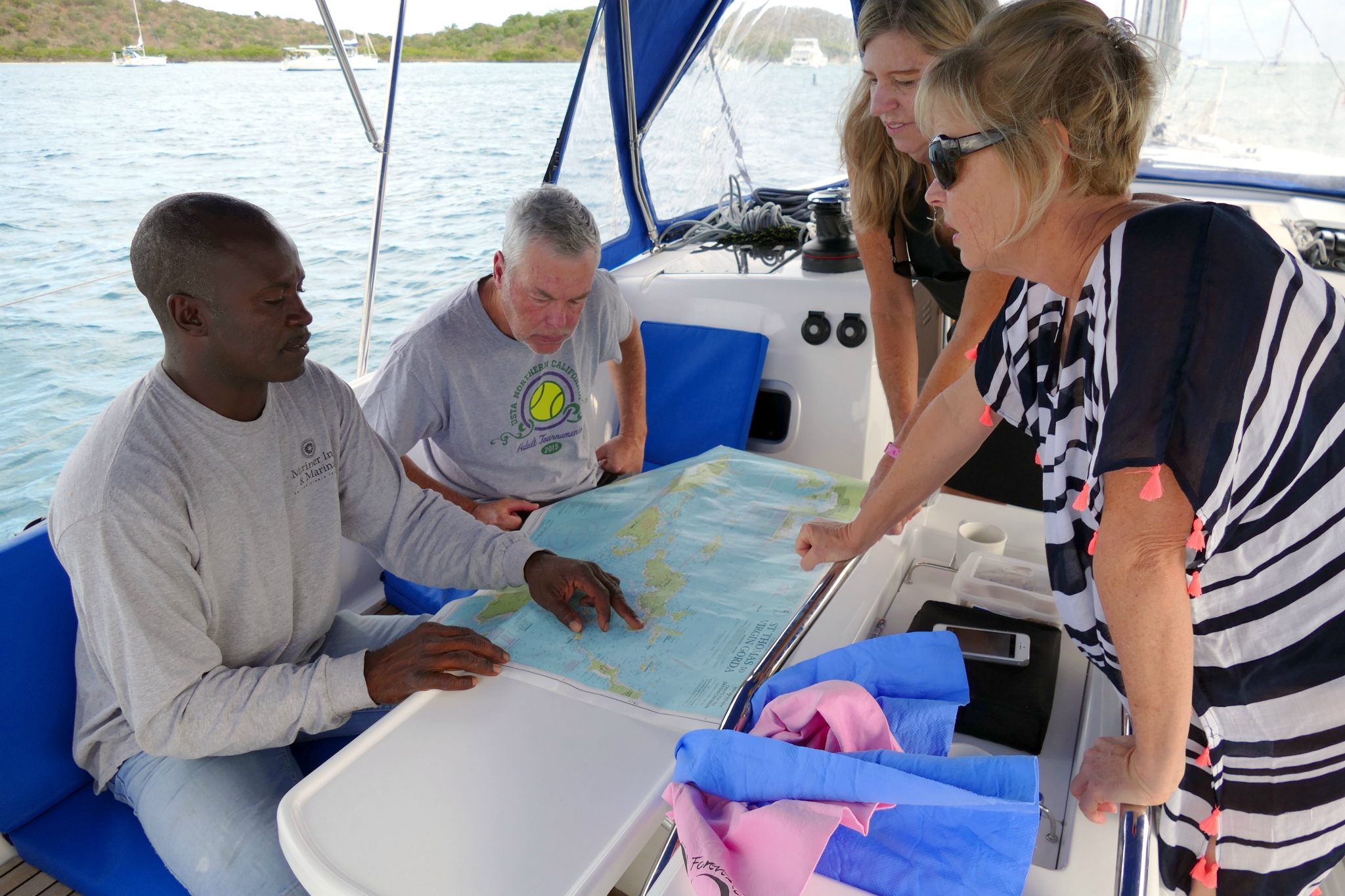 Don pointing out good snorkel spots