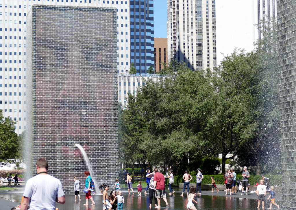 Images on the fountains change often.