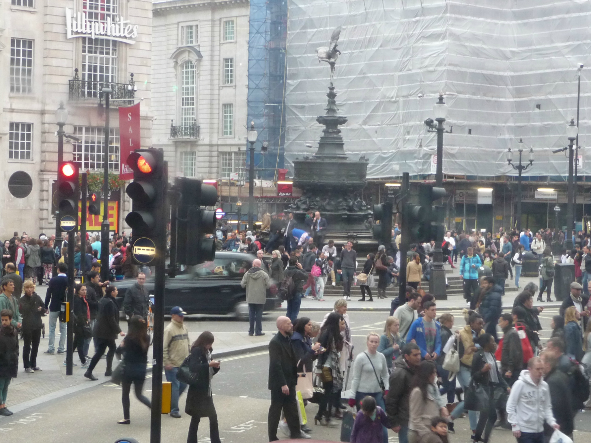 Saturday morning, our first full day in London, we walked to Trafalgar square to redeem our London Passe, which we really enjoyed.