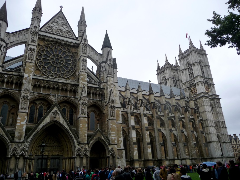 Westminster Abbey built around 1066 (Could use a good power-washing.) Unfortunately they don't allow pictures inside.