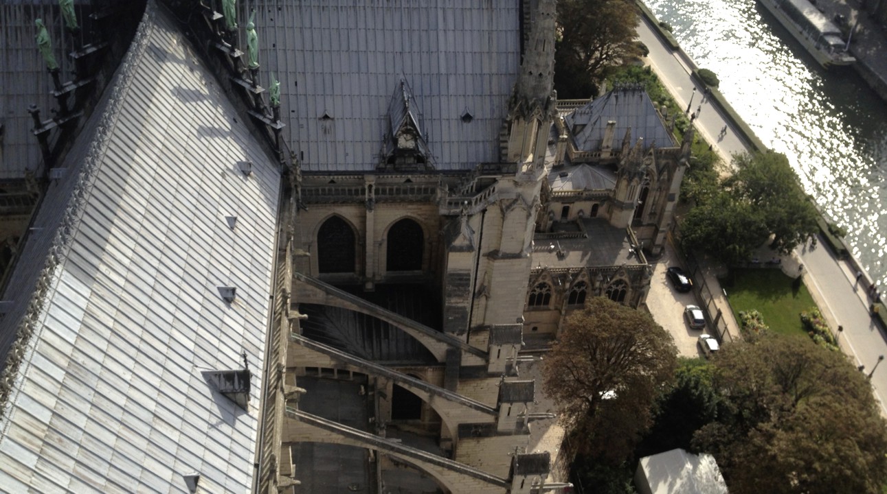 The famous flying buttresses holding up the sides of the tall cathedral