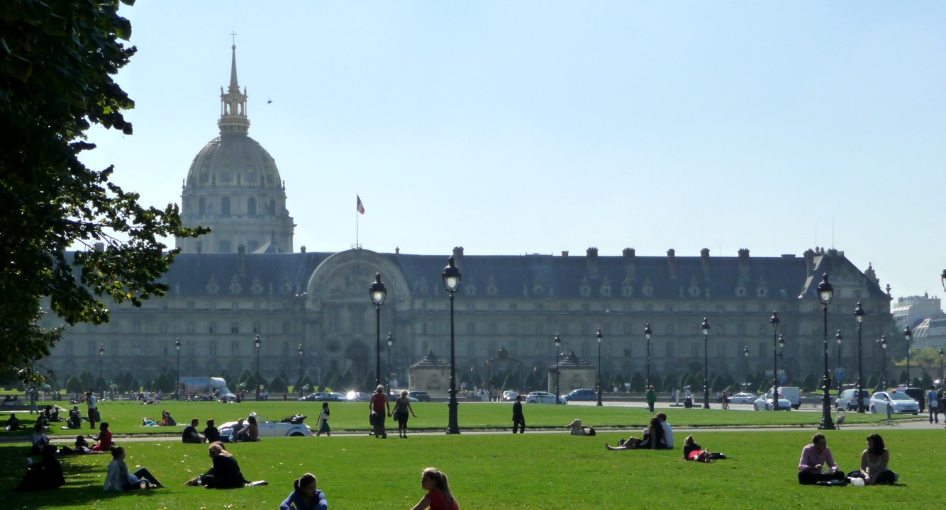 A short walk to the L'Hôtel national des Invalides