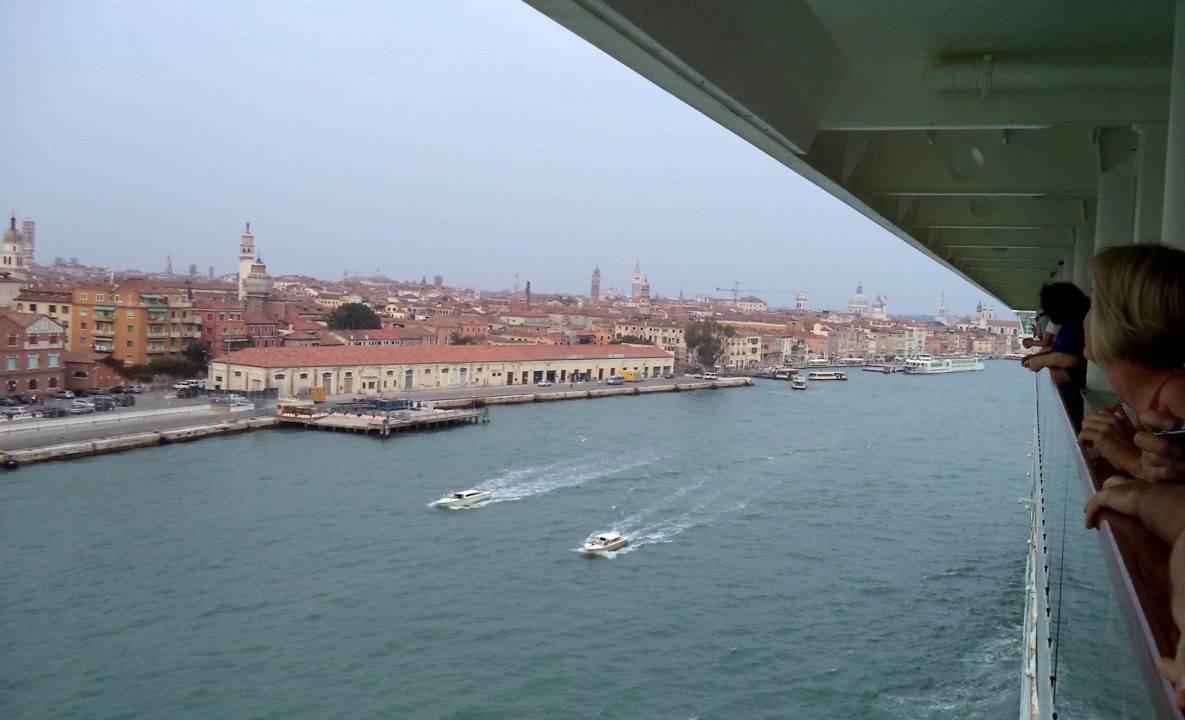 Leaving Venezia