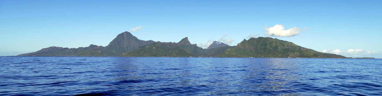 The island of Moorea by ferry.